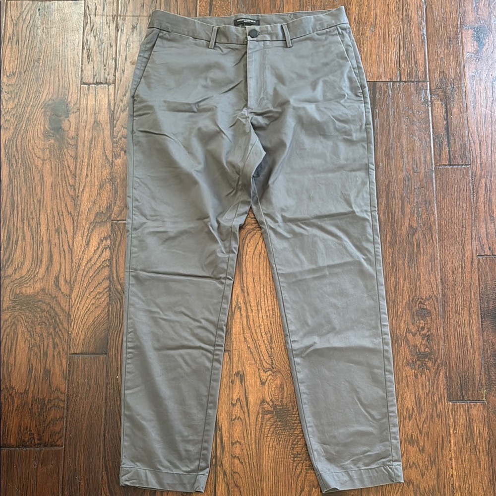 Men's Gray Pants